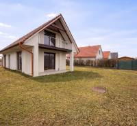 A family house on Záleská Street in Most pri Bratislave with a spacious garden.