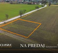 Land for sale in Šipošovské Kračany, Kostolné Kračany, ideal for living.