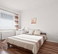 1 - 2025-11-10T112838.875.jpg