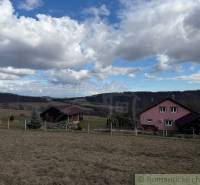 A family house in Lukovištia with a beautiful panoramic view of the surrounding hills.