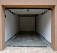 Entrance to a spacious garage with a concrete floor in a 3-room apartment in Stará Ľubovňa.