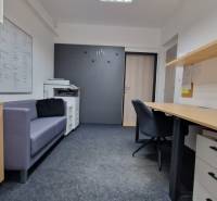 Prosím, poskytnite text, ktorý chcete preložiť do angličtiny.