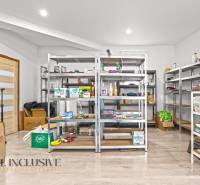 6 - 2025-12-16T142839.874.jpg