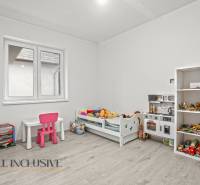 6 - 2025-11-06T132223.273.jpg