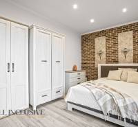 14 - 2025-10-07T112338.409.jpg