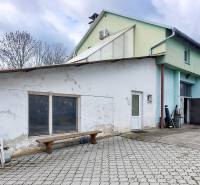 Family house in Pavlice on Pavlice Street with a simple facade and paving stones.