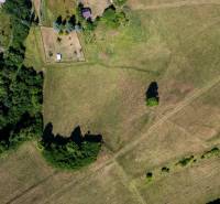 Aerial view of plots in Banská Belá, suitable for living, surrounded by greenery.