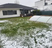 dom pozemok bazen.webp