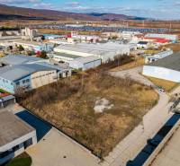 Industrial buildings and vacant land in Bratislava - Vajnory, ideal for commercial purposes.