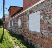 Kuzmanyho ul. Levice RD - stavbený pozemok  (15).jpg