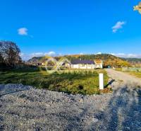 Plots - housing in Markušovce with a view of the surrounding nature and unfinished houses.
