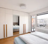 Bernolákova 7896, Bratislava-Staré Mesto_spalna1.jpg