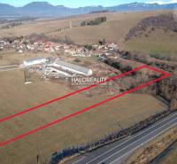 Plots - living in Gôtovany surrounded by nature and the scenery of surrounding hills.