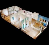 The 3D floor plan shows the layout of a 4-room apartment with a wooden decor floor.