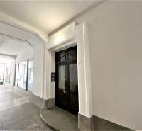 Entrance hallway on Gorkého Street in Bratislava - Old Town, leading to a 2-room apartment.