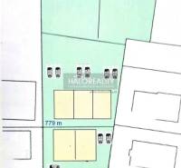 Land plan for residential areas in Senec with marked plots and parking spaces.