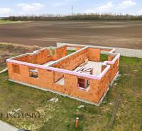 Construction of a family house in Veľké Dvorníky in the initial phase of building on an open plot.