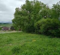 Plots - housing on Chotárna Street in Žilina surrounded by greenery and views of the countryside.