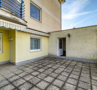 Terrace of a 3-room apartment on E. Belluša in Piešťany with direct access to the interior.