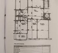 Floor plan of a 4-room apartment with room layout and a table of floor area.