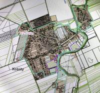 Map of Košút and the surrounding area along Košútska, capturing gardens and land parceling.