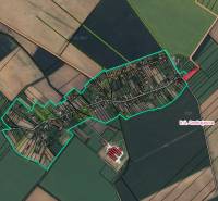 An aerial map of the Gardens in Ondrejovce shows fields and the layout of buildings.