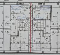 The floor plan of the family house shows the distribution of rooms and equipment.