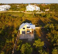 A house surrounded by greenery on a plot - commercial in the area of Paje, Unguja South.