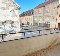 The balcony of a 3-room apartment on Štetinová Street in Bratislava with a view of the Old Town.