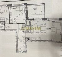 Floor plan of a 3-room apartment with labeled rooms and a balcony.