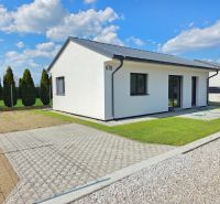 A family house in Kajal with a well-maintained garden and house number 676.