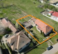 A family house in Vydrany in Dunajská Streda with a large garden and an elongated plot.