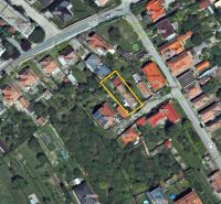 Aerial view of family houses and gardens on Krátka Street in Dunajská Lužná.