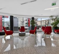 BBC_1_recepcia_sedenie