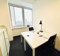 Kancelária pre 2 osoby s výhľadom na downtown Bratislavy
