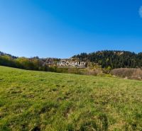 Green meadows and forests around Horné Hámre attract recreational land.