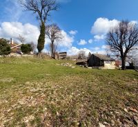 Spring panorama from the street in Lubina ideal for residential plots.