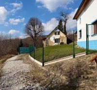 House with a yard and fence on plots - living in Lubina, Lubina.