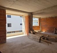 Construction of a 3-room apartment in Srima with exposed brick from the exterior walls.