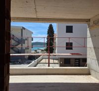 View from a 3-room apartment in Srima of the sea and surrounding buildings.