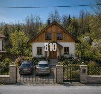 House with a garden on Pozemky - living, Obrancov mieru street, Banská Štiavnica.