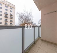 The balcony of a 4-room apartment on Vrbovská Cesta in Piešťany with a view of Nový Mlyn.