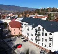 A view of the new building and surroundings on Matúškova Street in Dolný Kubín, 3-bedroom apartments available.