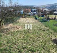 Plots - housing in Radoľa, set in a picturesque landscape with family houses.