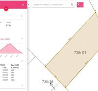 The map shows a plot suitable for living with dimensions: length 87m, area 379m².