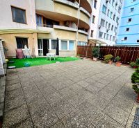 Outdoor terrace at a 2-room apartment on Nálepkova Street in Piešťany with paving stones.