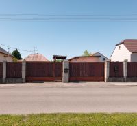 Wooden gate on Padlých hrdinov Street, Bratislava - Podunajské Biskupice, Land - residential.