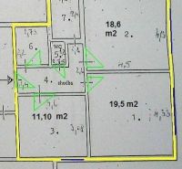Floor plan of a 3-room apartment with room labels and room dimensions.
