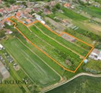 Plots - housing in Veľké Úľany with designated area for construction.
