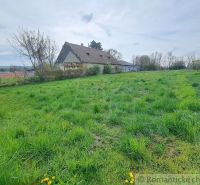 A country cottage surrounded by blooming gardens in Hruboňovo.